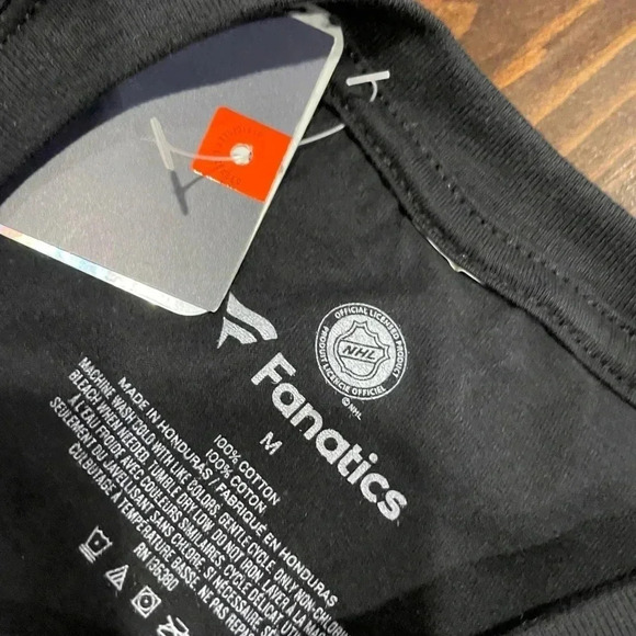 Detroit Redwings  Fanatics NHL T-Shirt - Picture 6 of 6